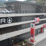 Spar odpira garažo v času neviht in neurij