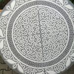 Mizna plošča z motivom idrijske čipke